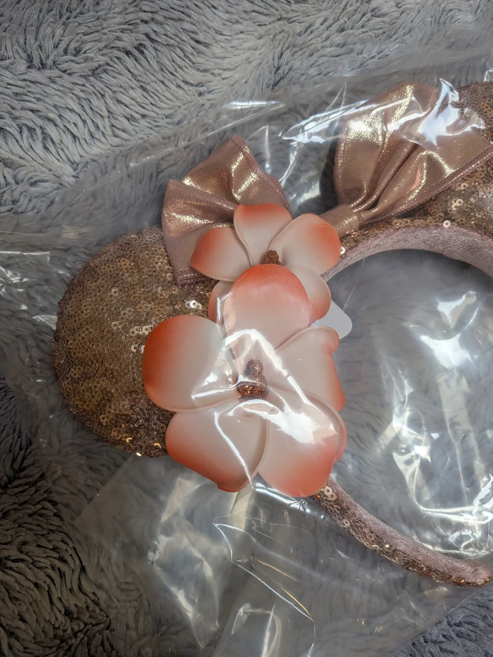 Rose Gold Sequin Minnie Ears Headband with Flower